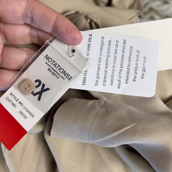 Notations Plus sz. 2X 100% Silk khaki button up blouse lightwt. layering
#2402 - Picture 7 of 7